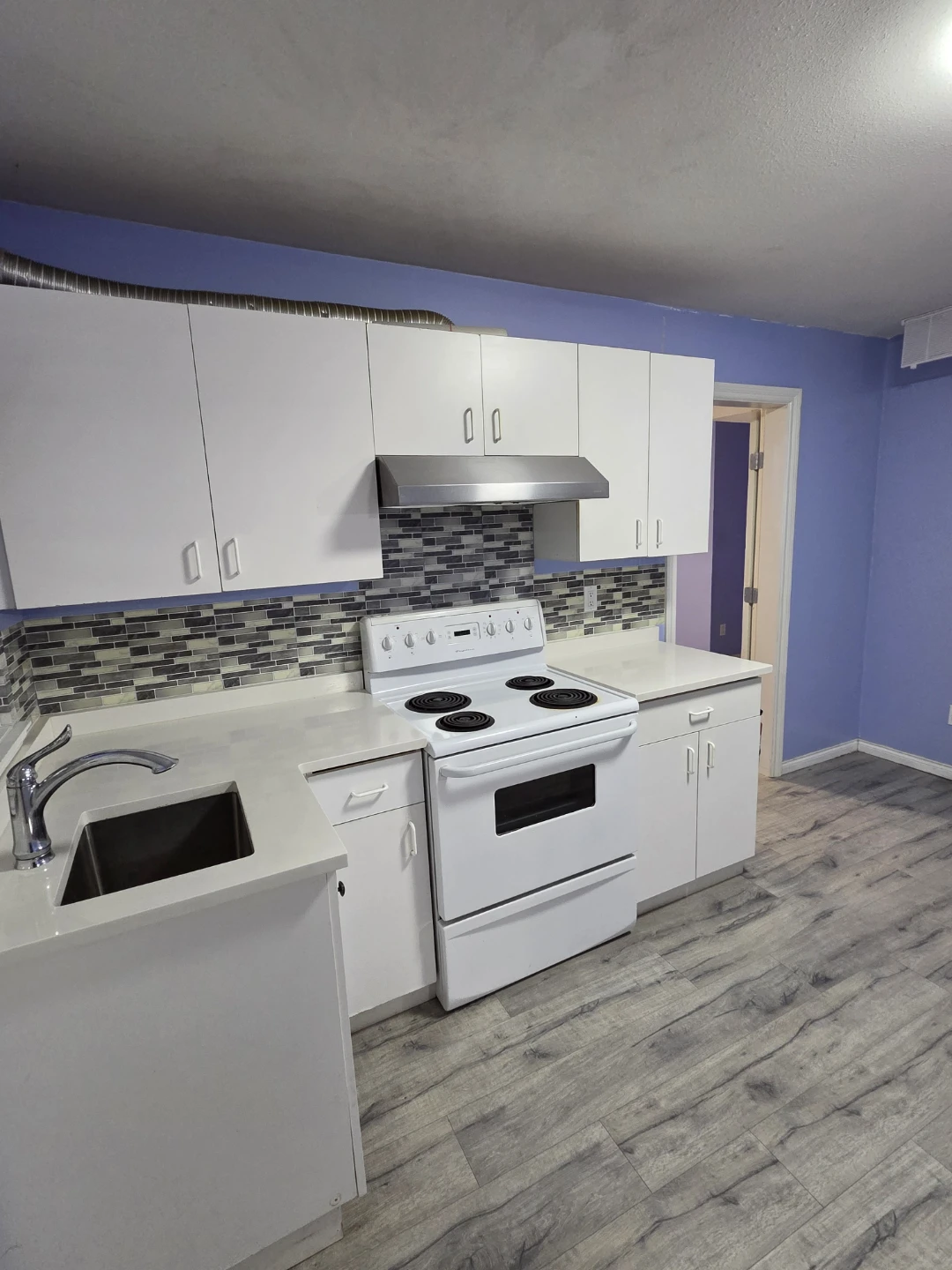 2 bed 1bath Basement for rent - photo 3