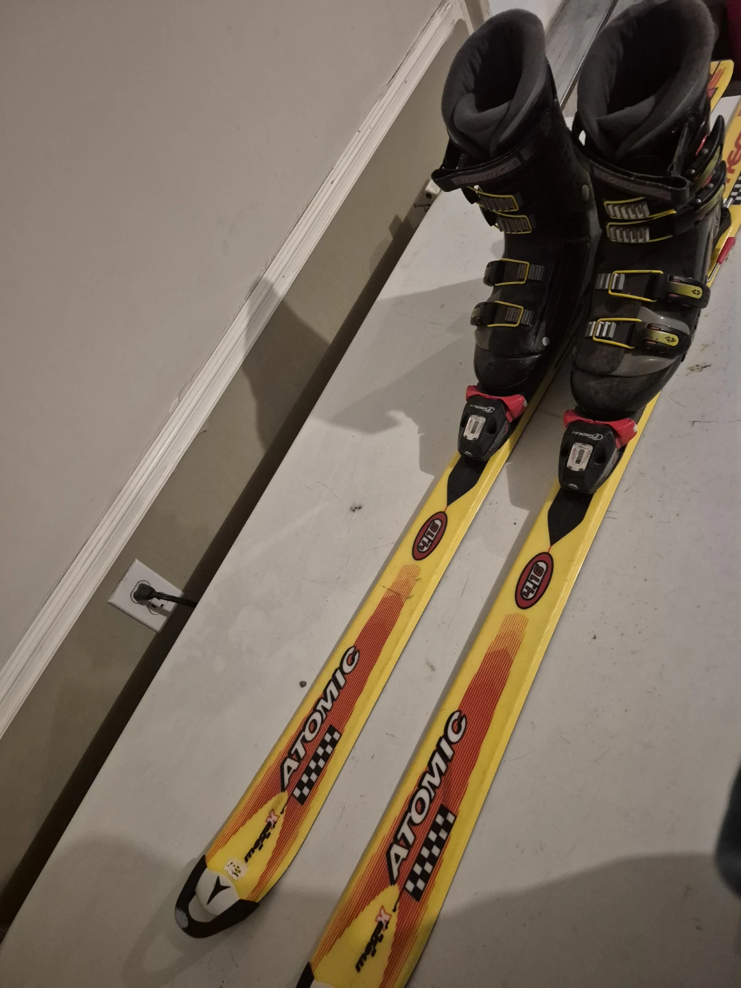 Kids Skis and Ski Boots - photo 4