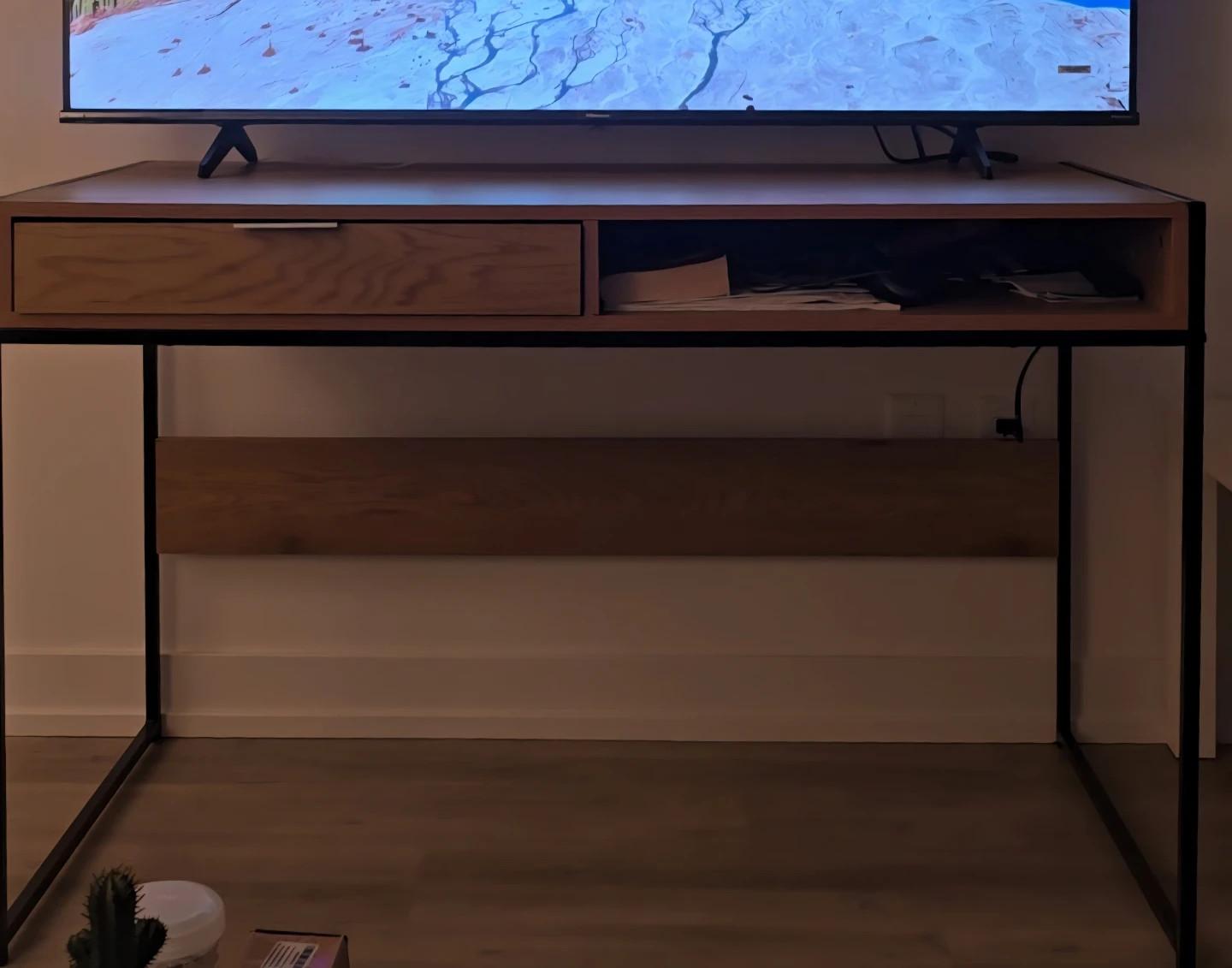 Wood & Metal Desk - photo 3