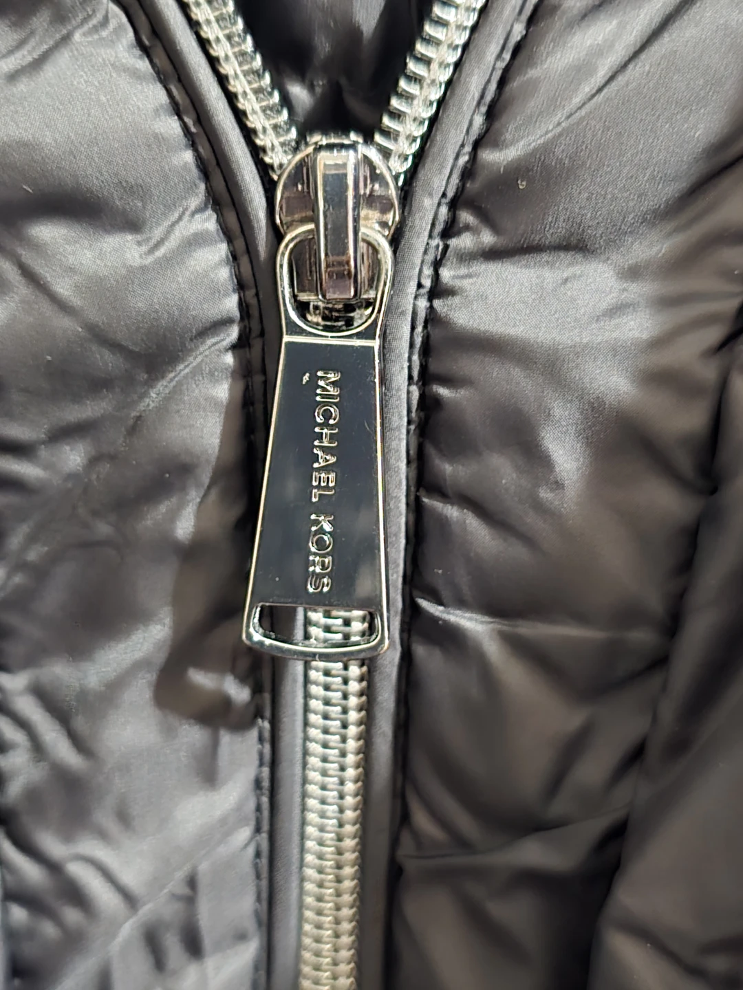 Michael Kors Black Packable Down Puffer Jacket - XL - photo 3