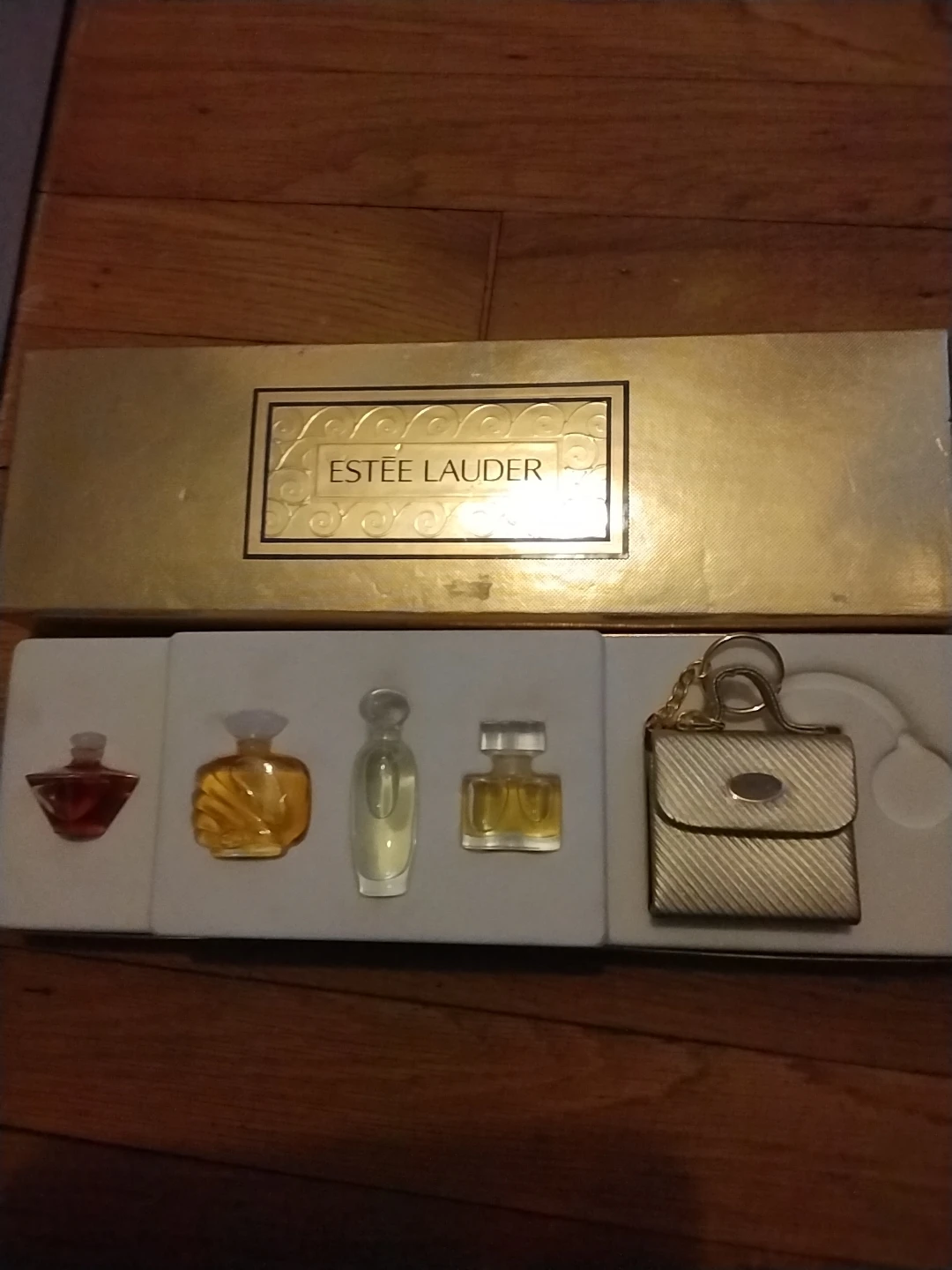 Estee Lauder Mini Perfume Collection with Purse Keychain