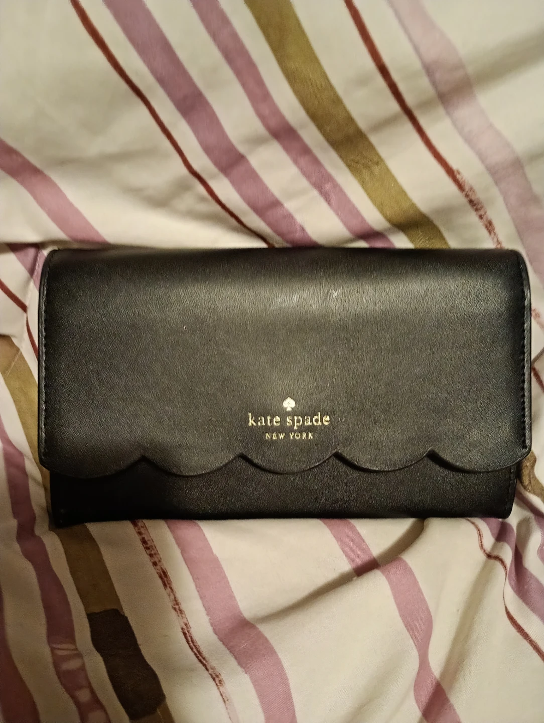 Kate Spade Black Scallop Wallet