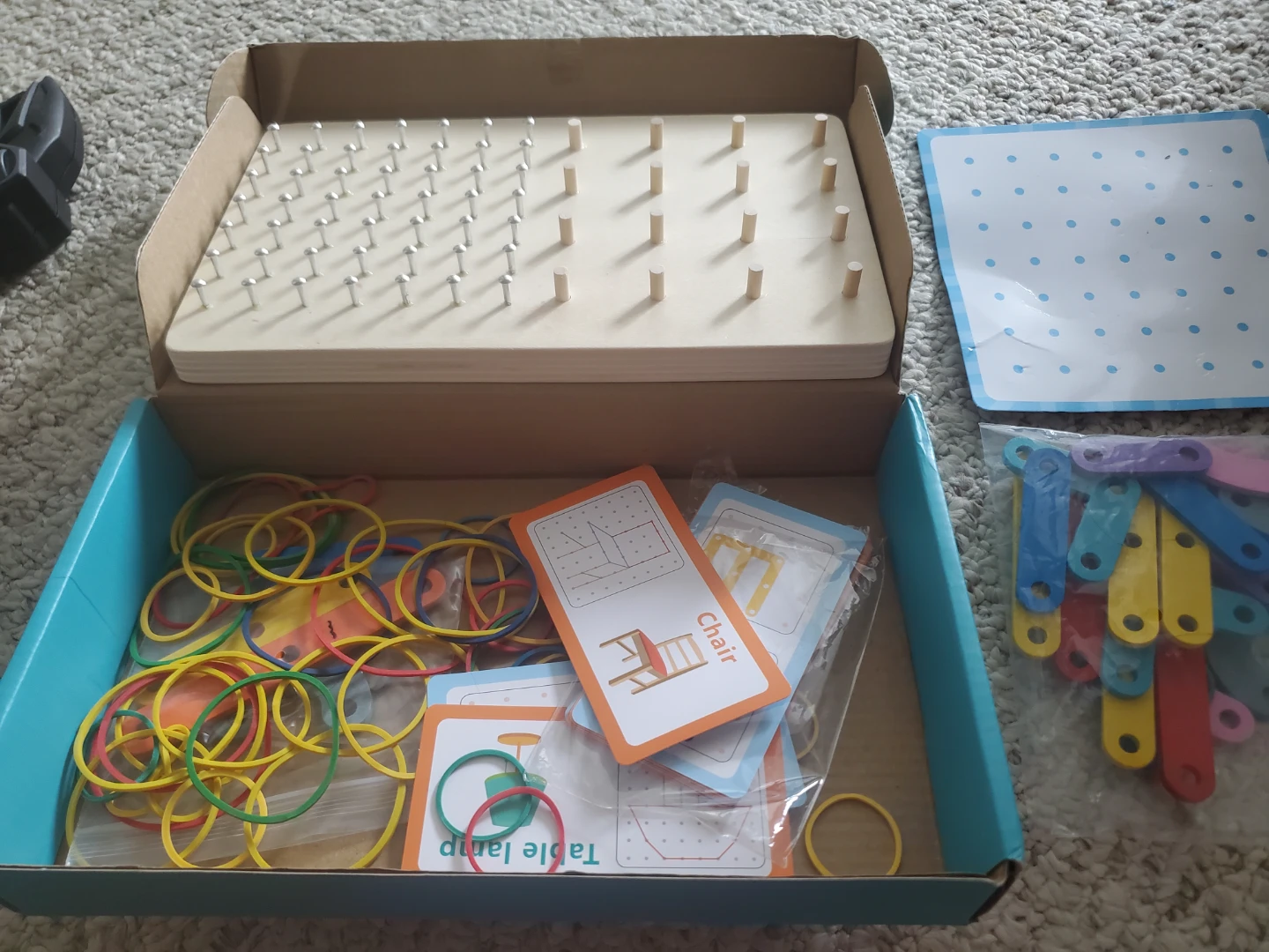 QIYI Wooden Nail Board Puzzle