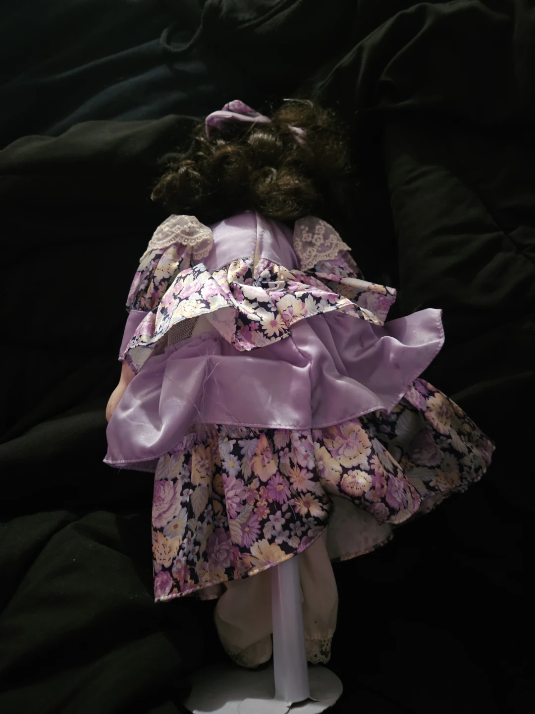 Collectible Porcelain Doll - photo 2