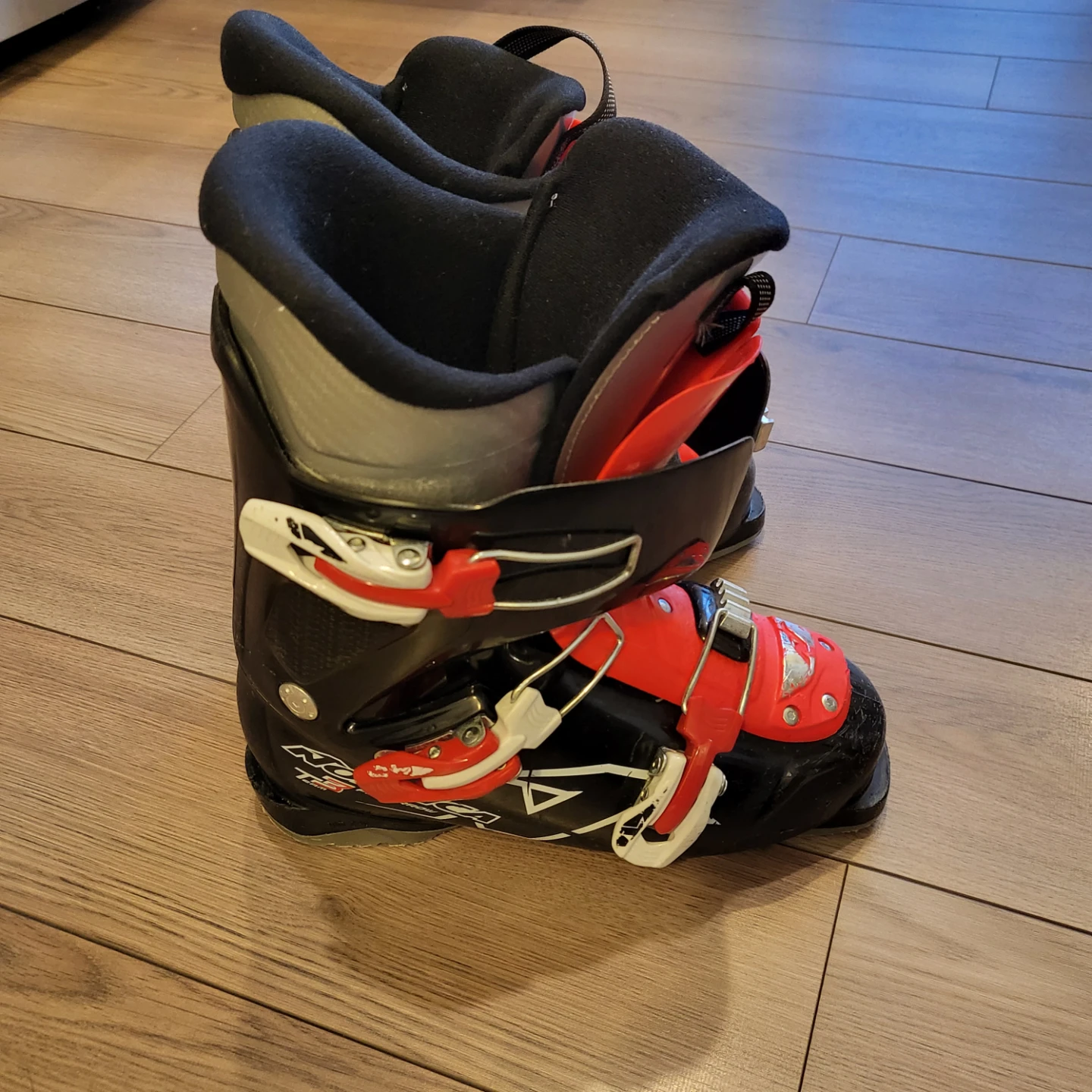 Nordica Ski Boots - Size 240-250mm - photo 2