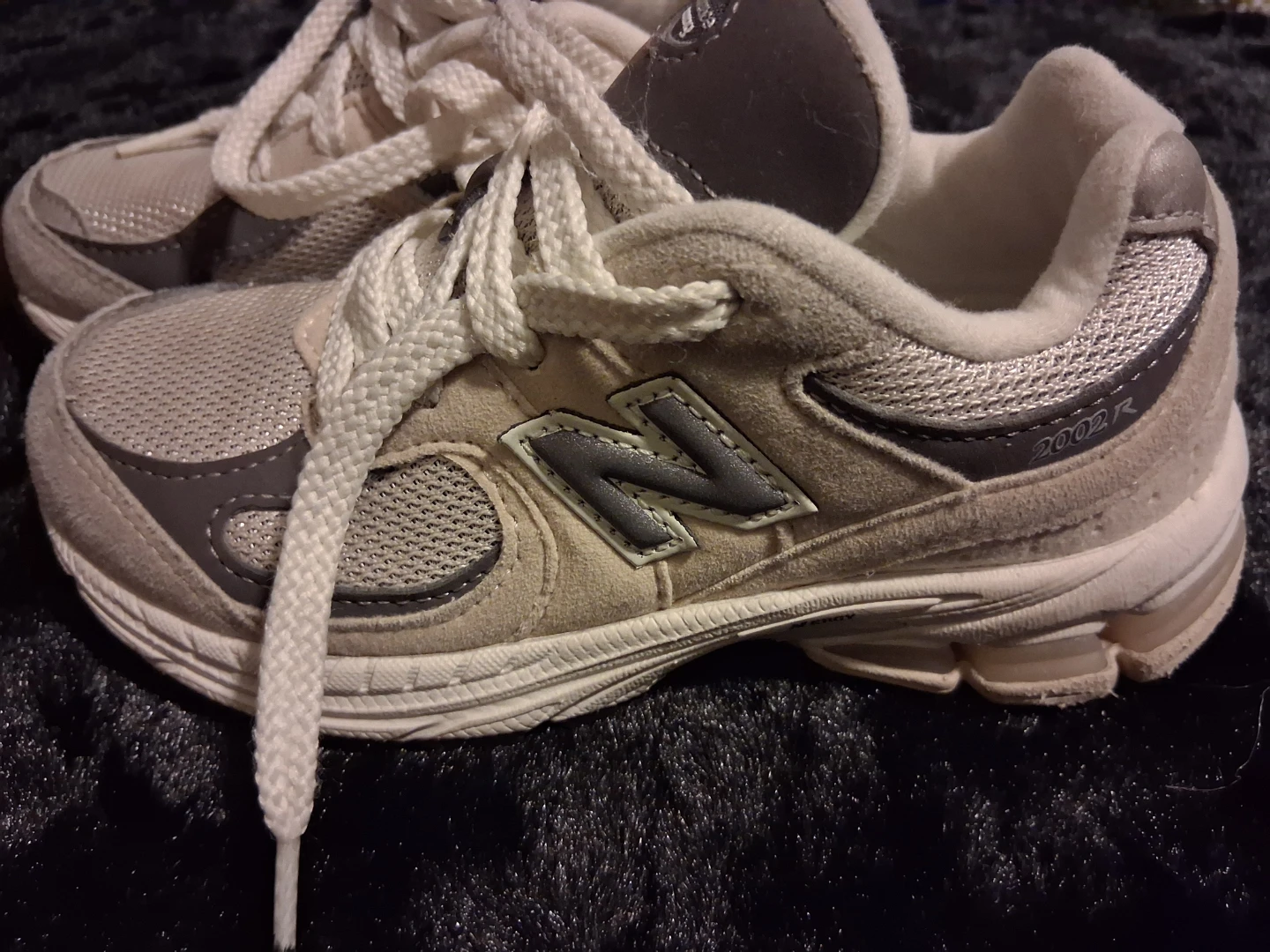 New Balance 2002R Running Shoes - photo 2