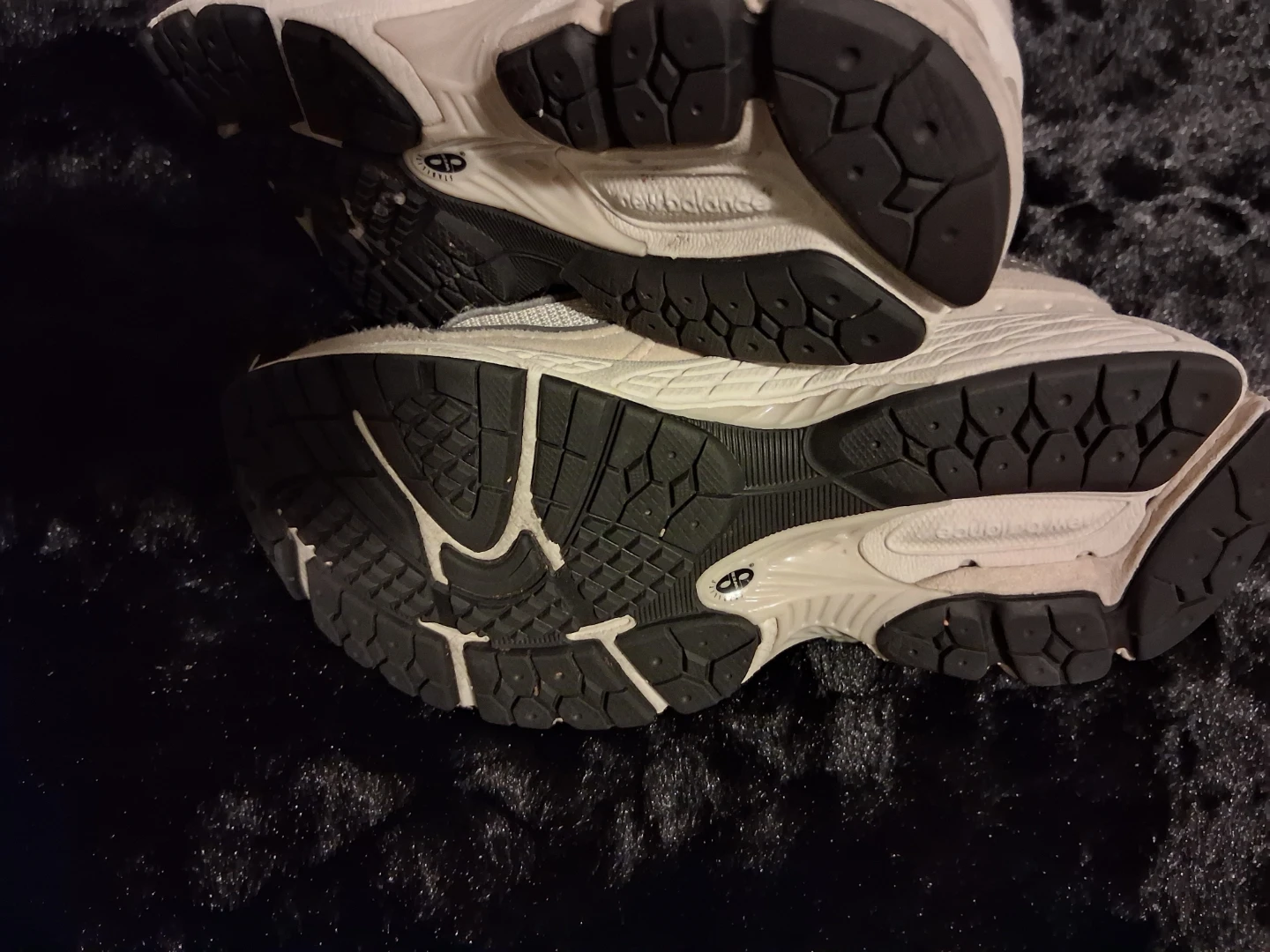 New Balance 2002R Running Shoes - photo 3