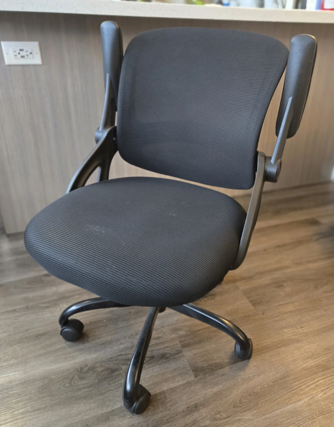 Comfortable Office Chair - photo 2