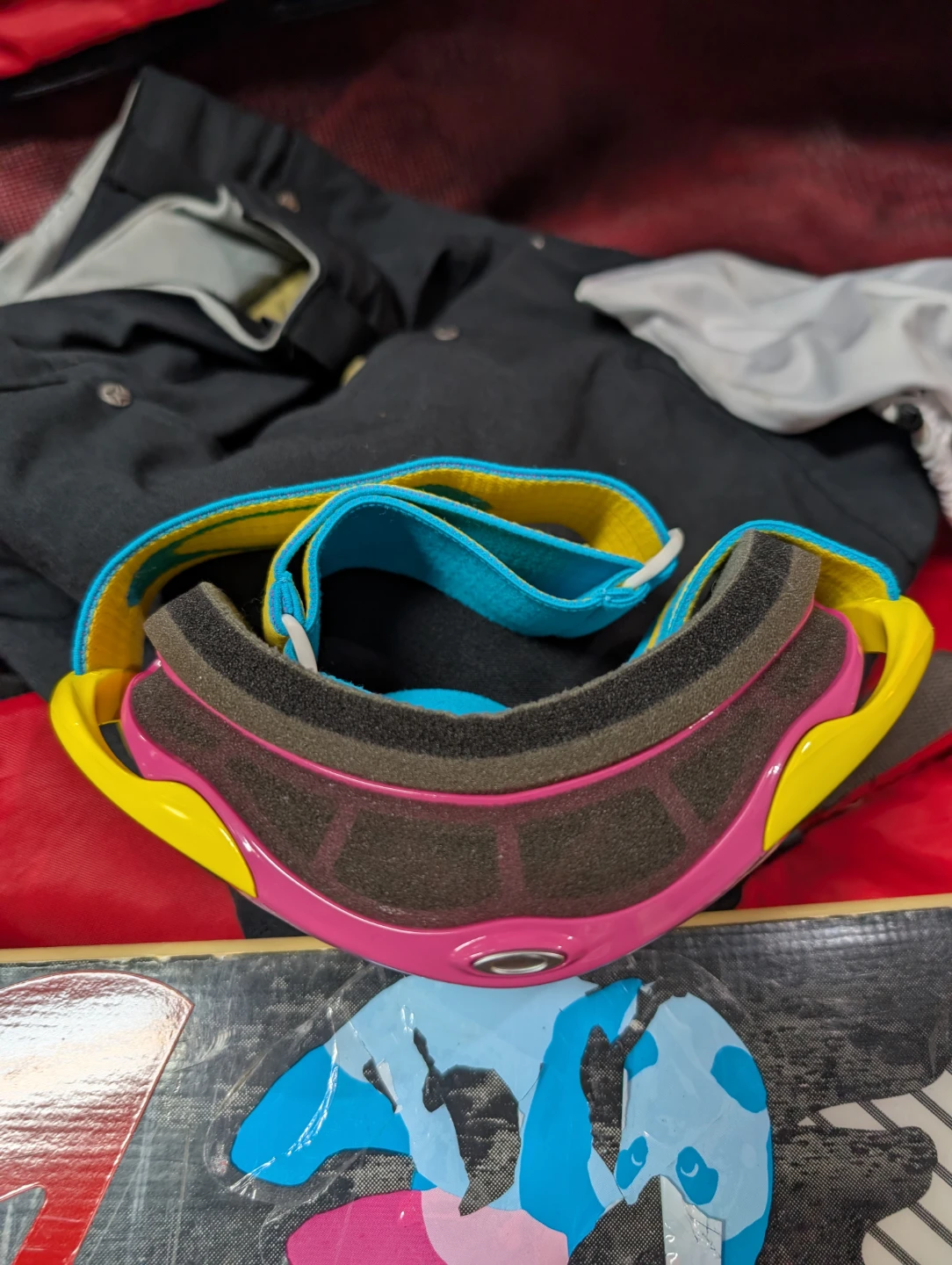 Oakley Snow Goggles - Pink/Yellow - photo 2