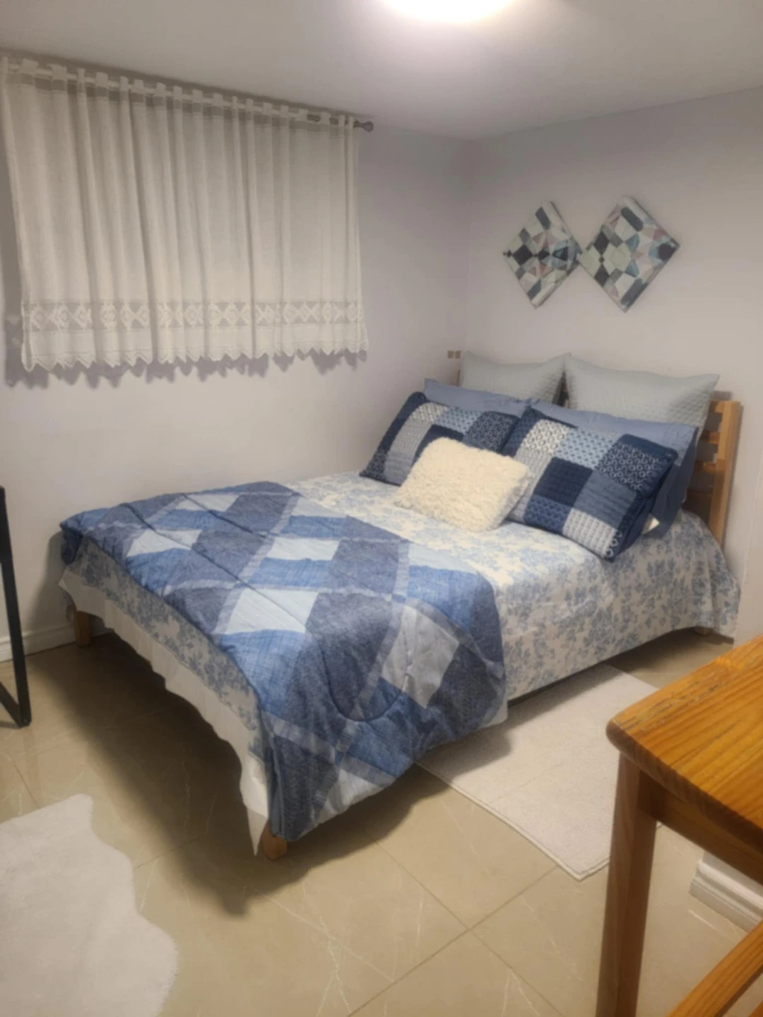 2 bedroom basement apt. For rent