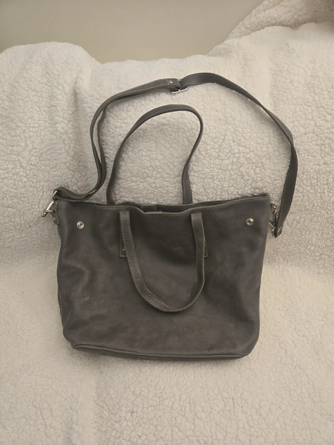 Roots Amelia Tote Tribe Grey Leather Bag
