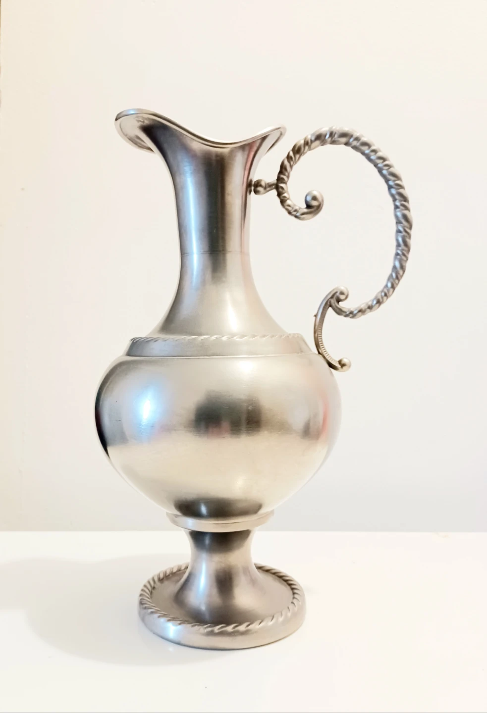 German Irtelling-Zinn Pitcher - photo 2