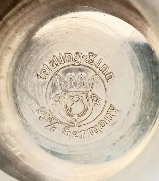 German Irtelling-Zinn Pitcher - photo 5