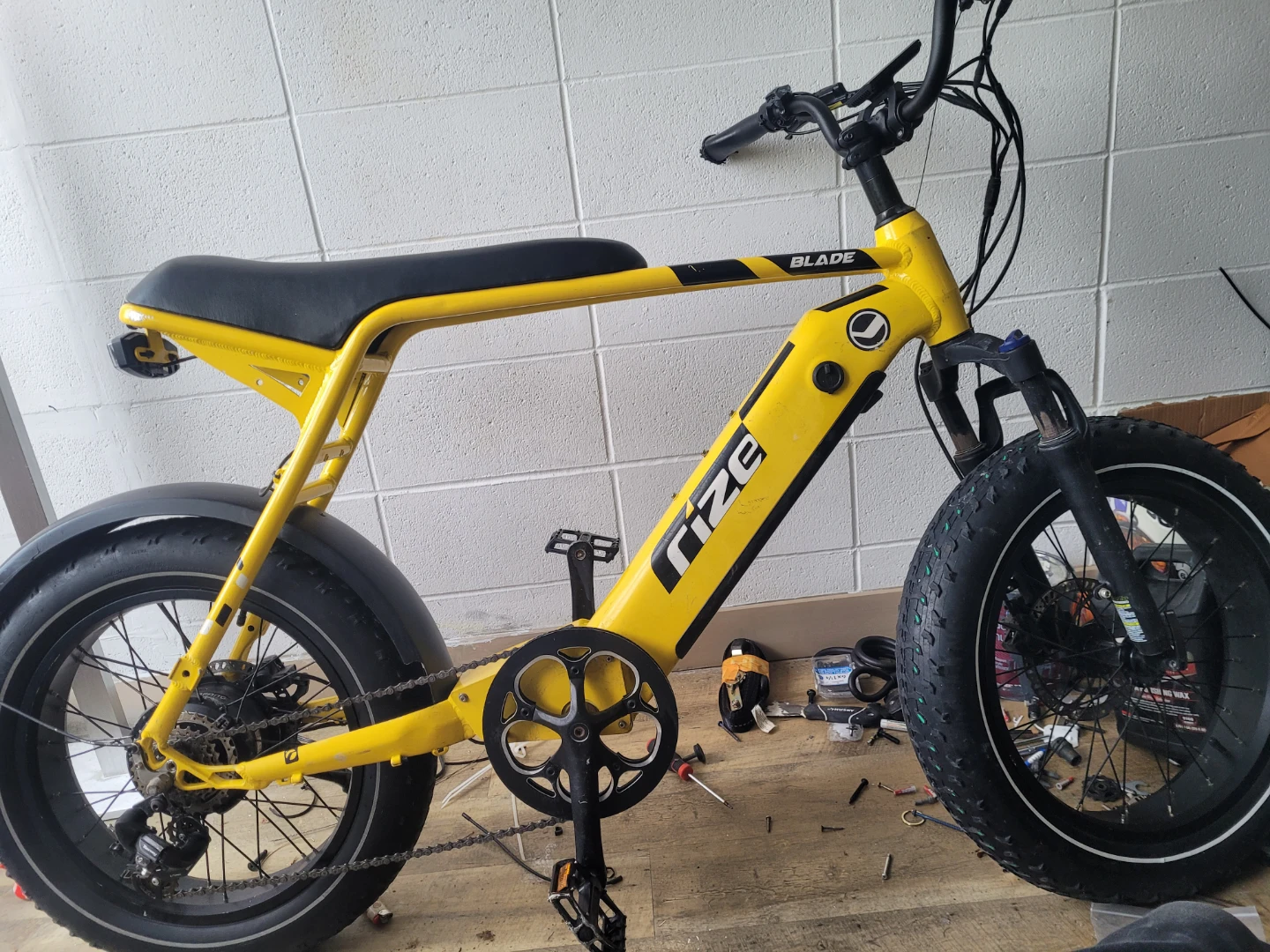Rize Blade Electric Bike - Yellow