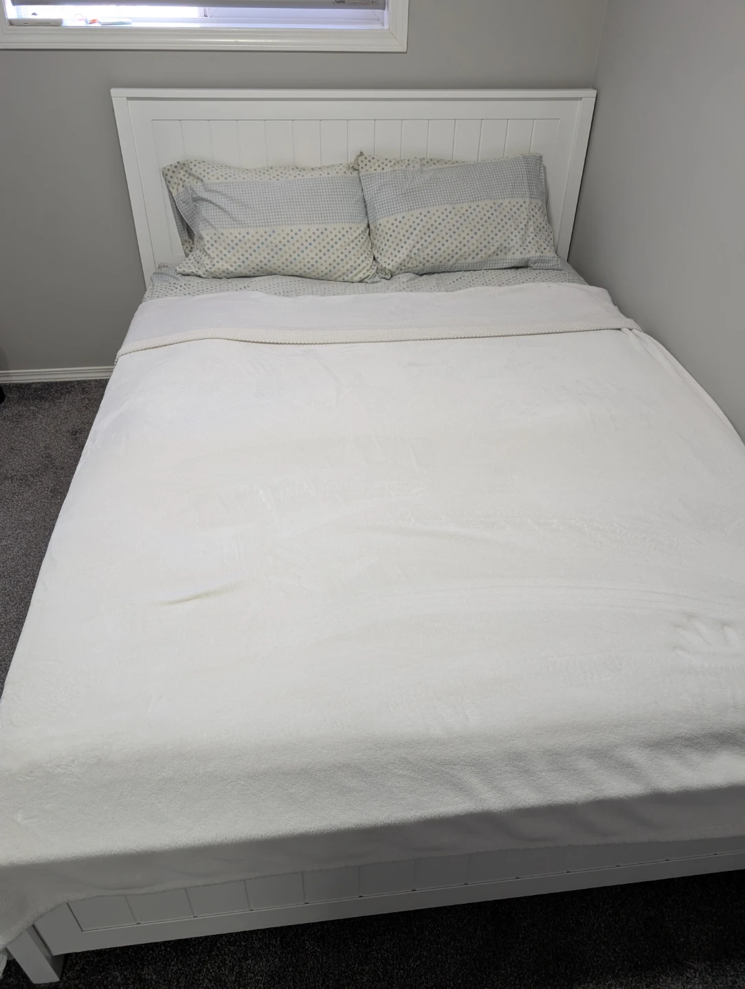 White solid wood queen bed frame and mattress