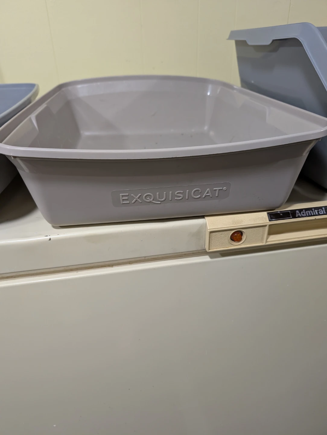 Litter Boxes - photo 3