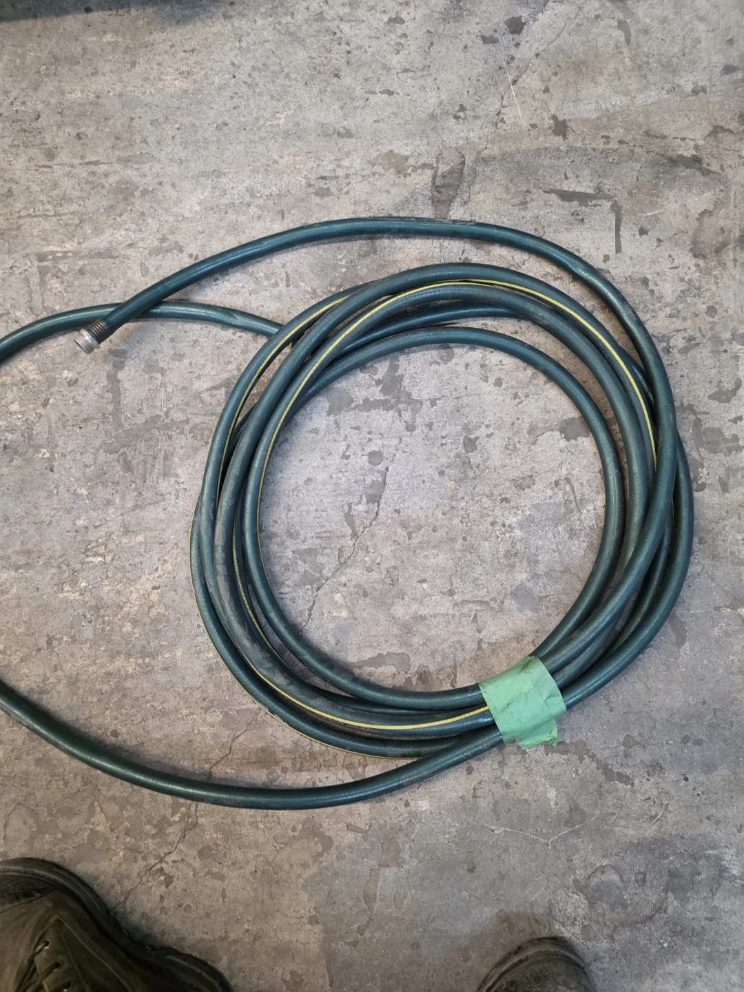 Garden Hose Green- air hose yellow