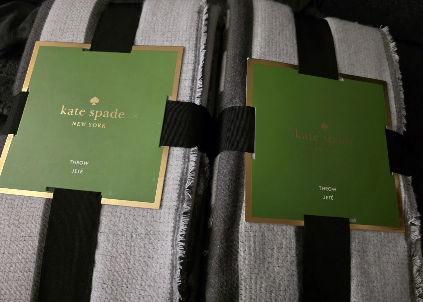 Kate Spade New York Jeté Throw Blanket