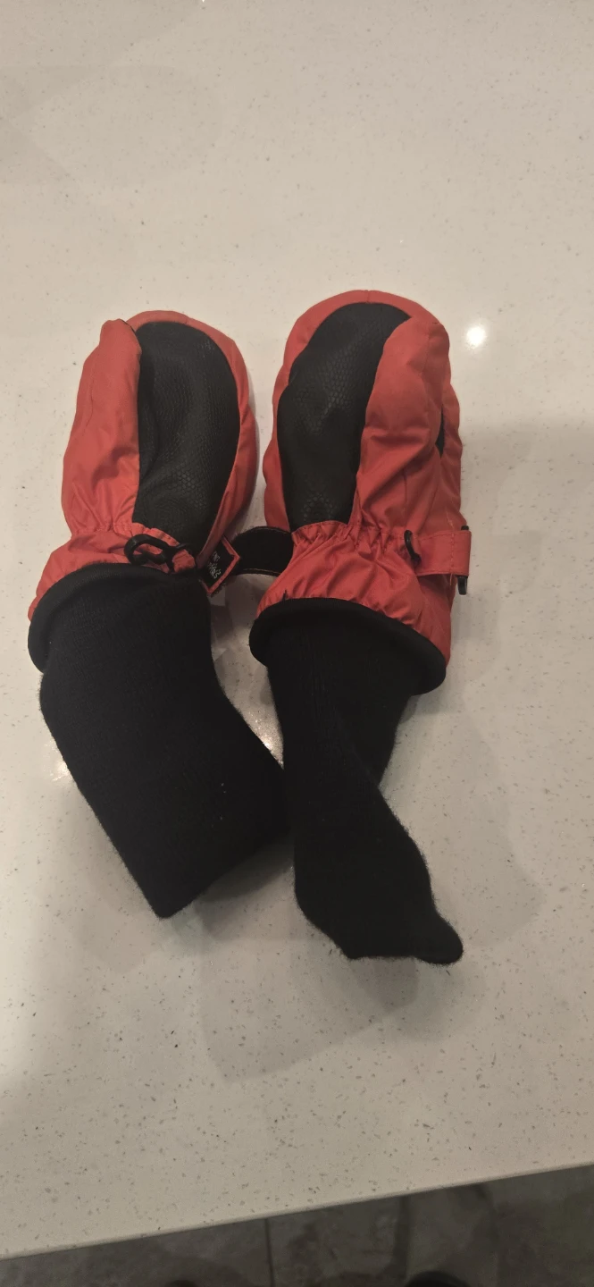 Red & Black Kids Mittens