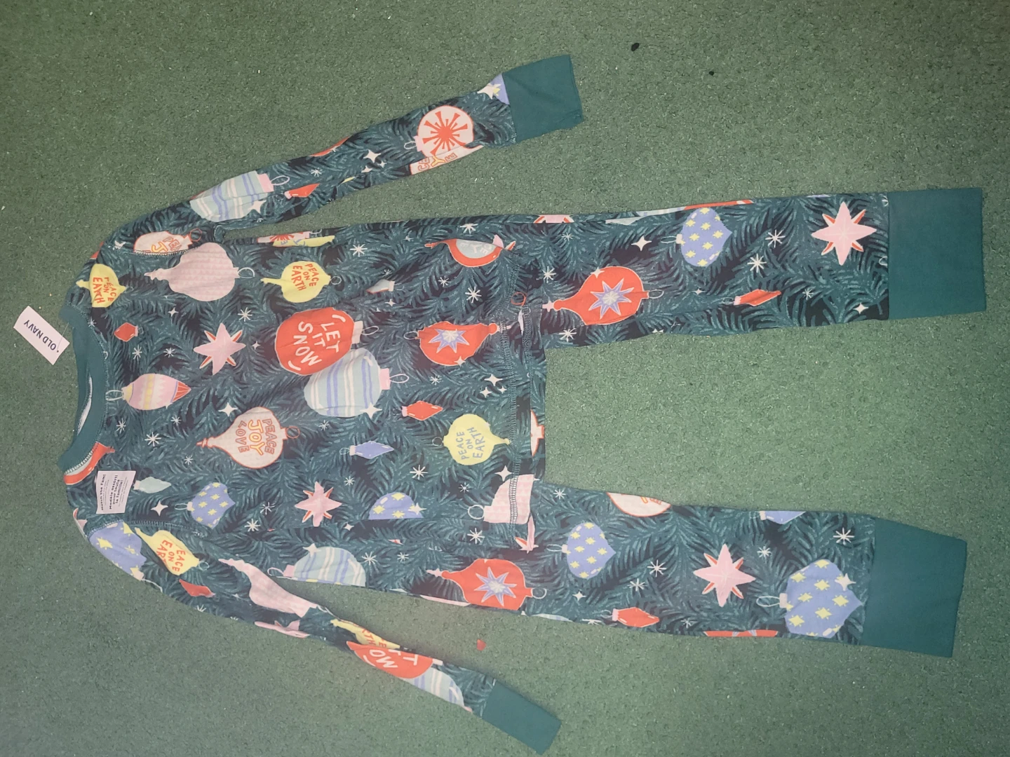 Old Navy Unisex Christmas Pajamas - Size M(8)