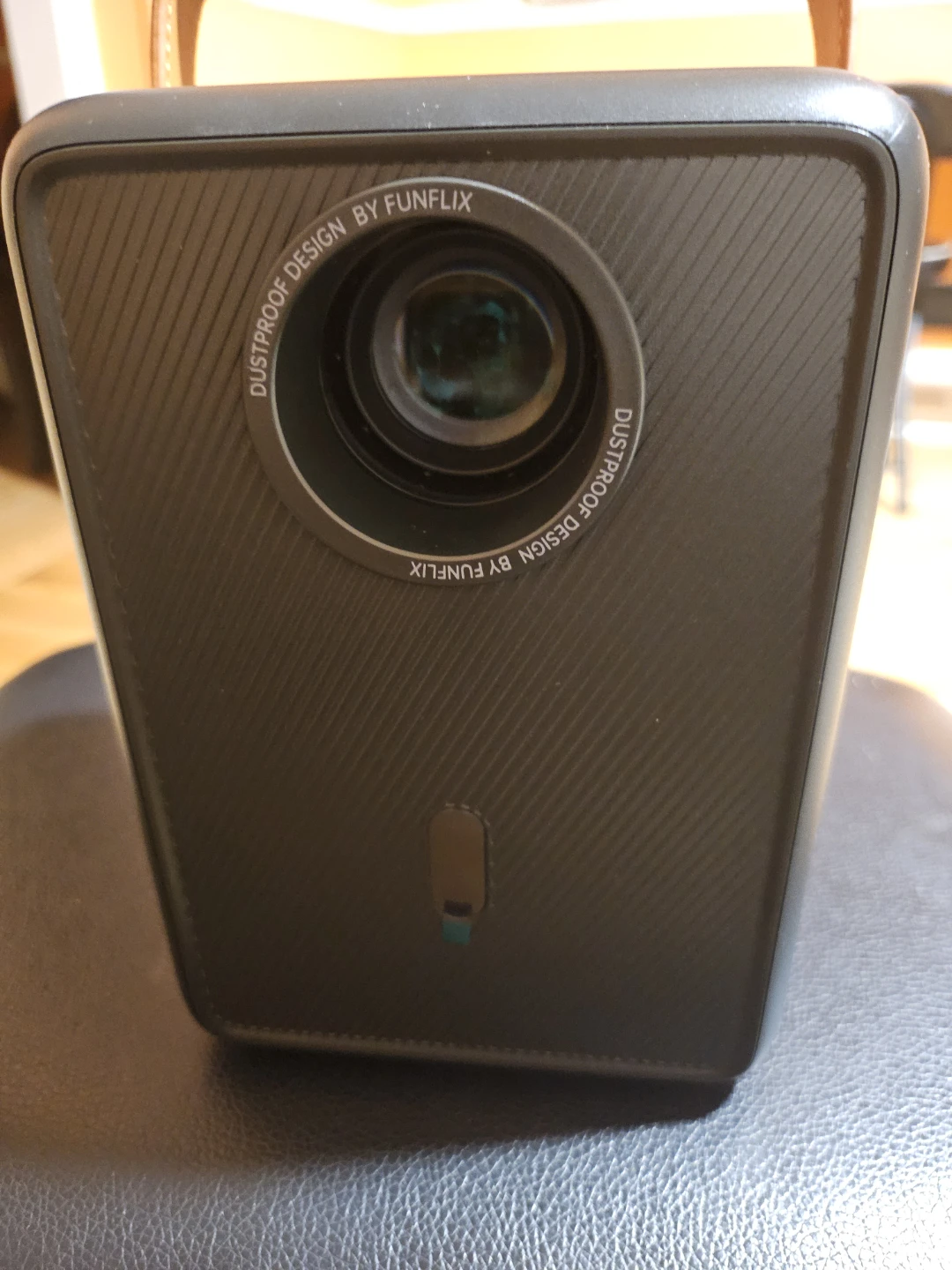Funflix G1 Multimedia Projector - photo 4
