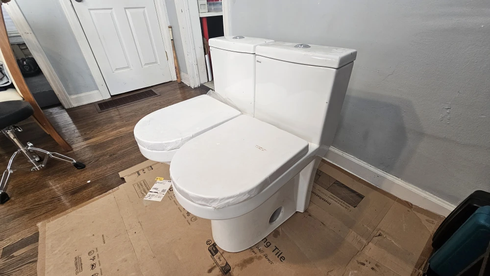 Two DeerValley Dual Flush Toilets - photo 2