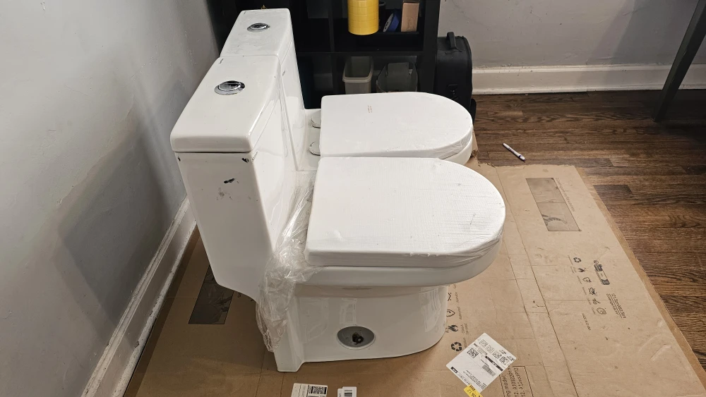 Two DeerValley Dual Flush Toilets - photo 3
