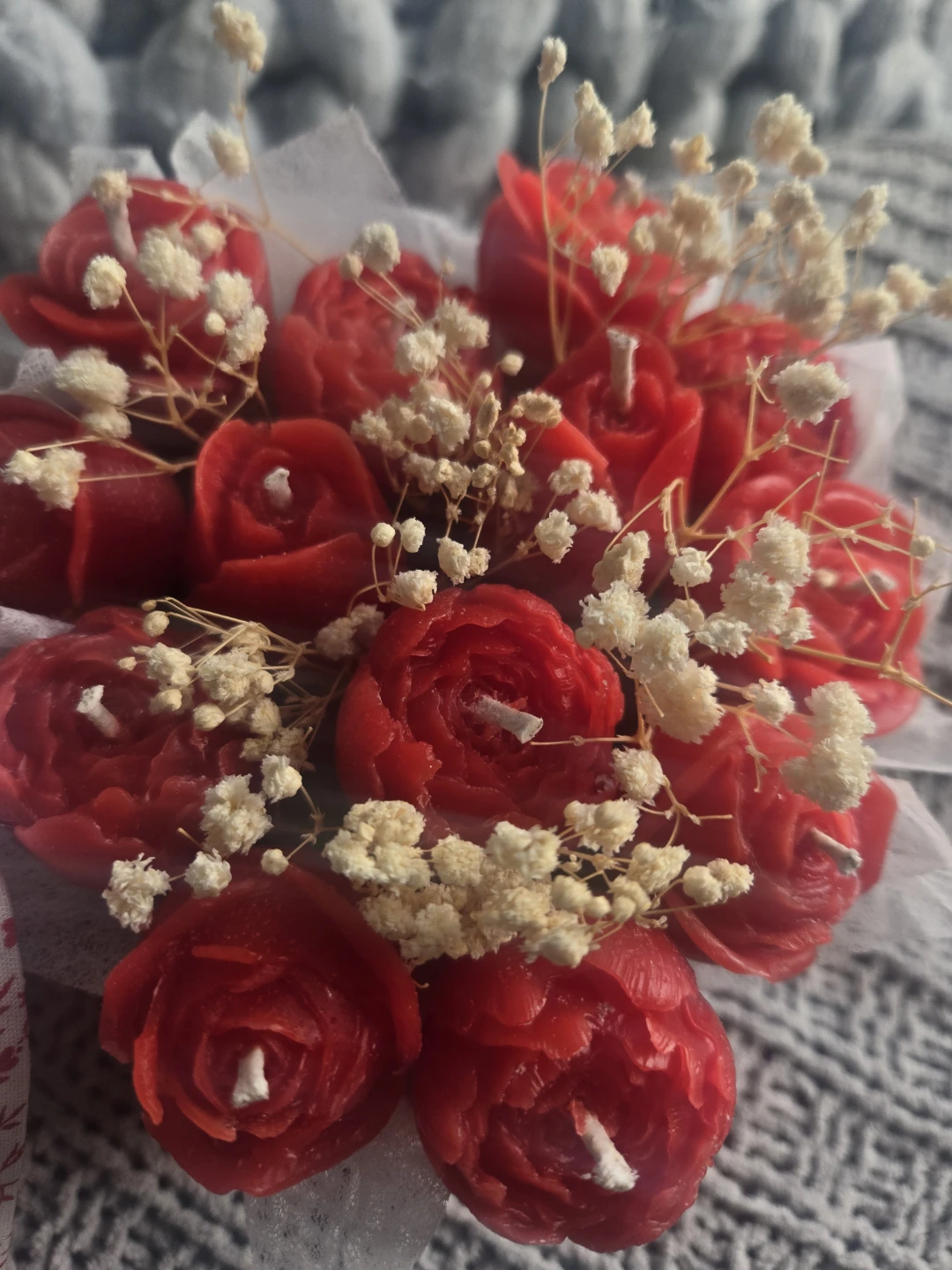 Red Rose Scented Candles Bouquet with Heart Gift Box - photo 2
