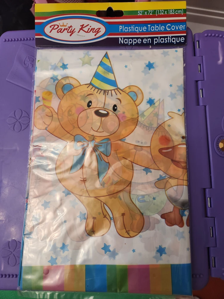 Party King Plastique Table Cover 52" x 72" 🥕