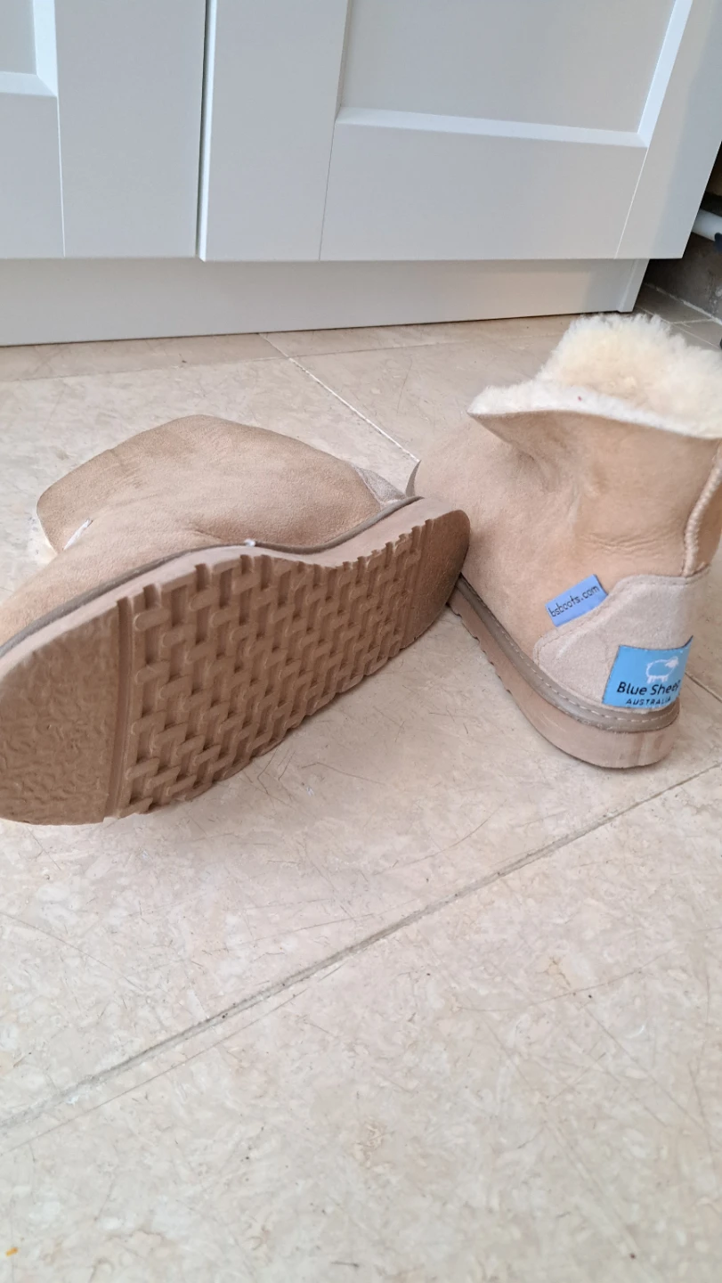 Blue Sheep Australian slippers - photo 4