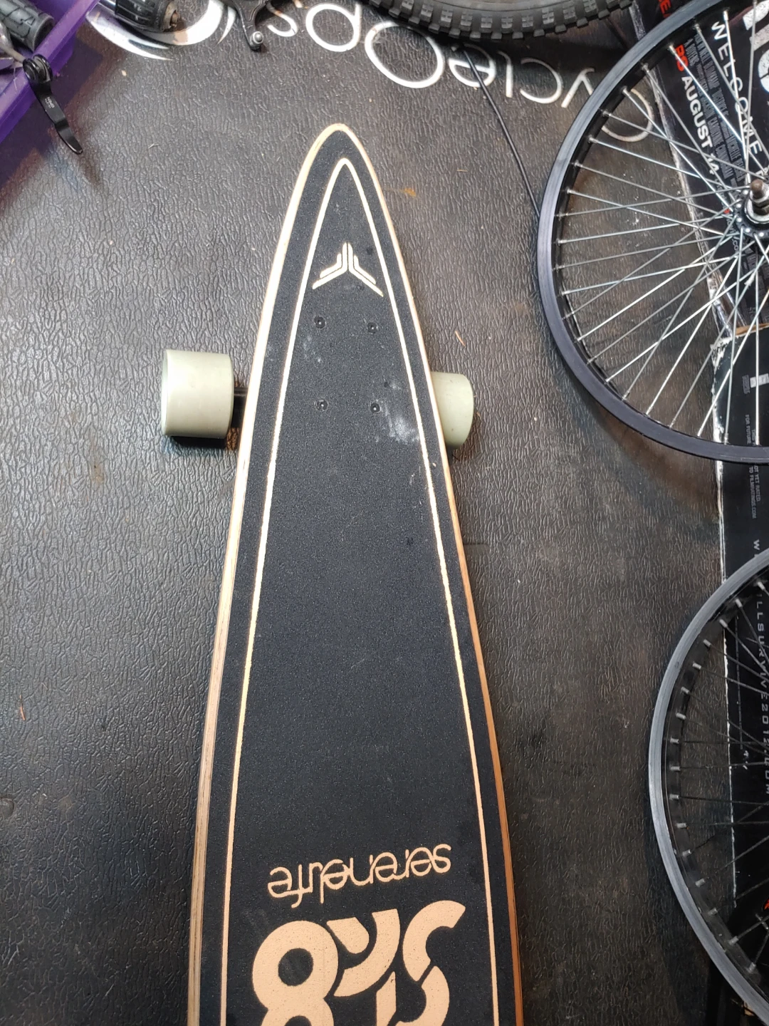 SereneLife 8 Ply Canadian&Bamboo Deck  Skate Board 44" Used - photo 2