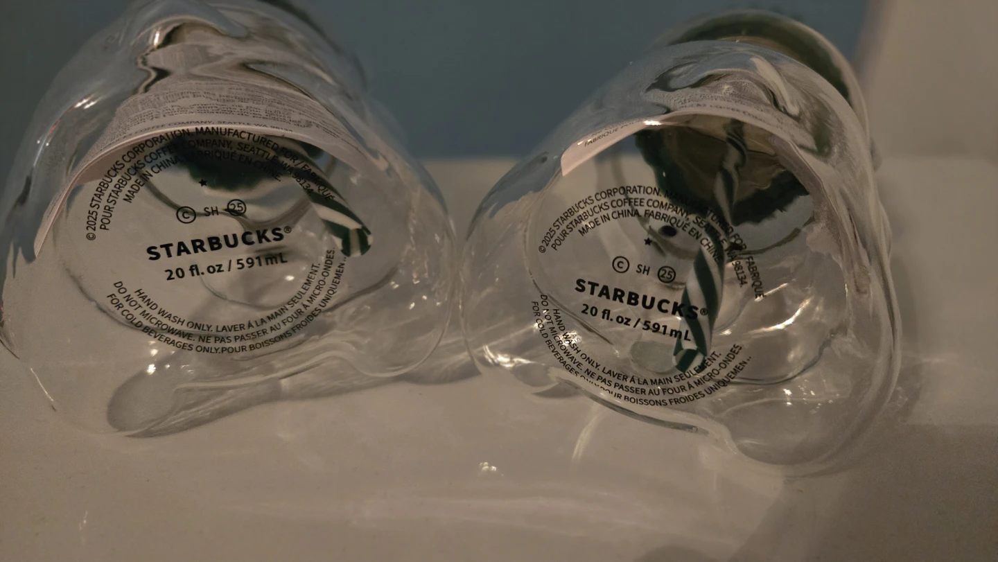 Starbucks Bearista Bear Cold Cup - 20 fl oz - photo 2