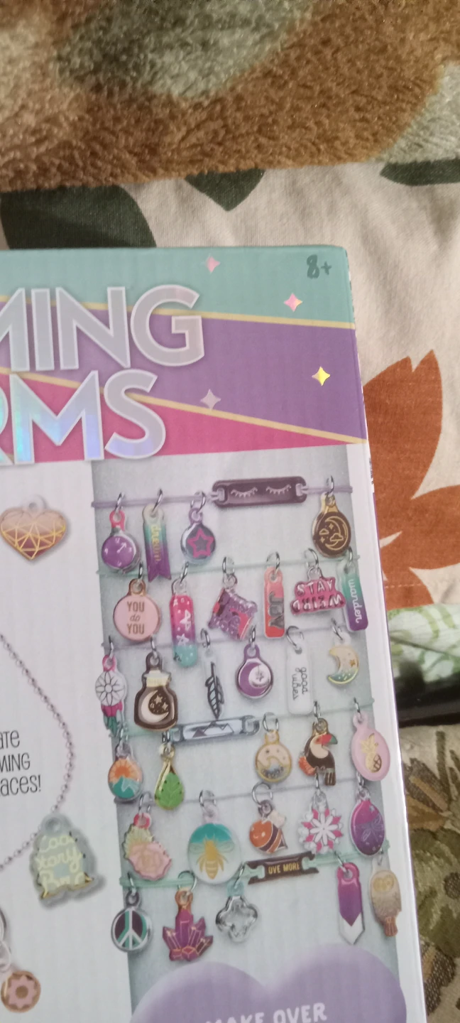 🥕 Craft Tastic Charming Charms Set - photo 2