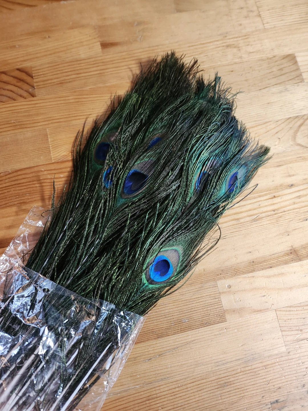 Decorative Peacock Feathers - Art and Crafts Supplies - photo 2