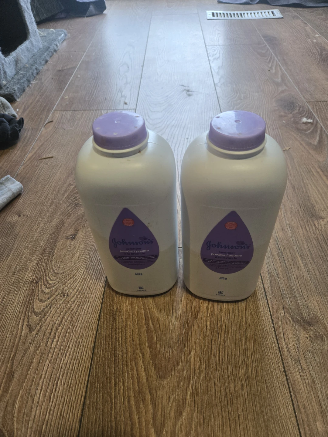 Johnson's Lavender Powder 623g