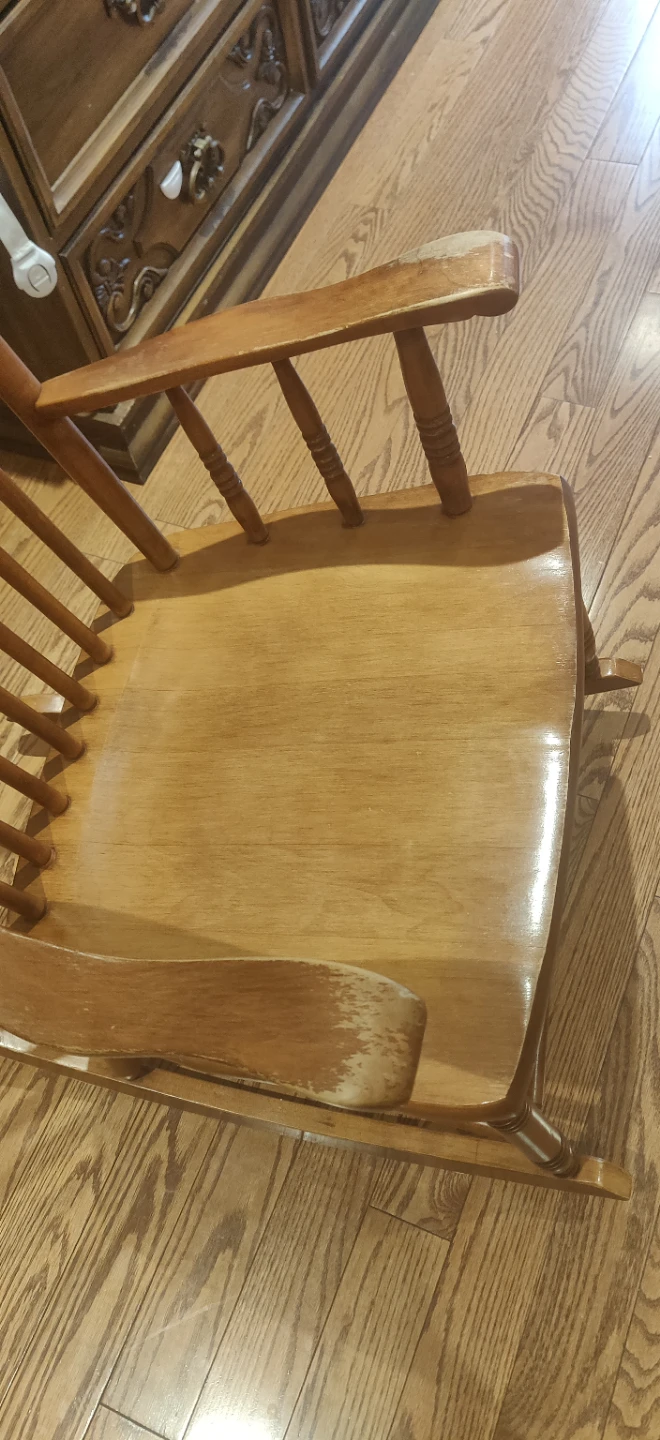 Wooden Rocking Chair - photo 2