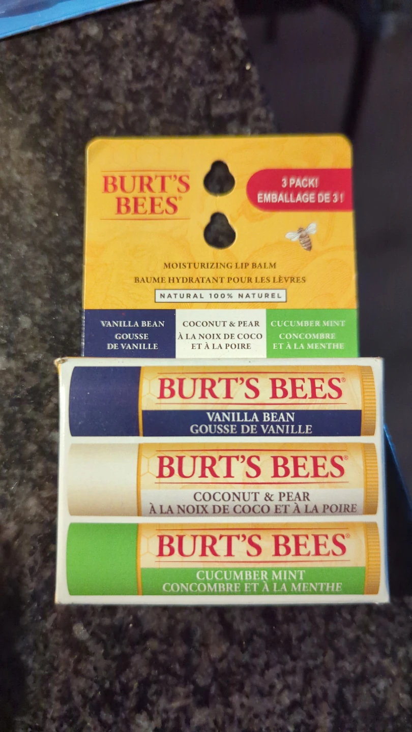 NEW Burt's Bees Moisturizing Lip Balm 3 Pack