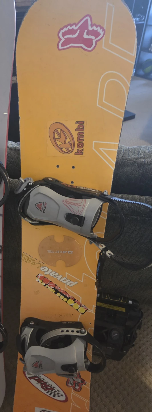 54" PL Snowboard with Bindings - photo 3