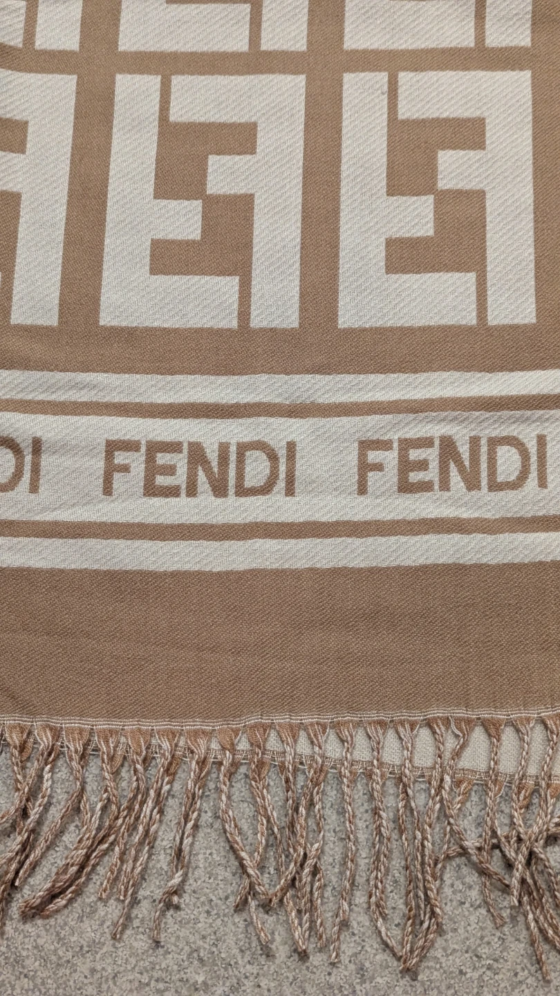 Fendi FF Logo Cashmere/Wool Scarf - reversible - new condition
