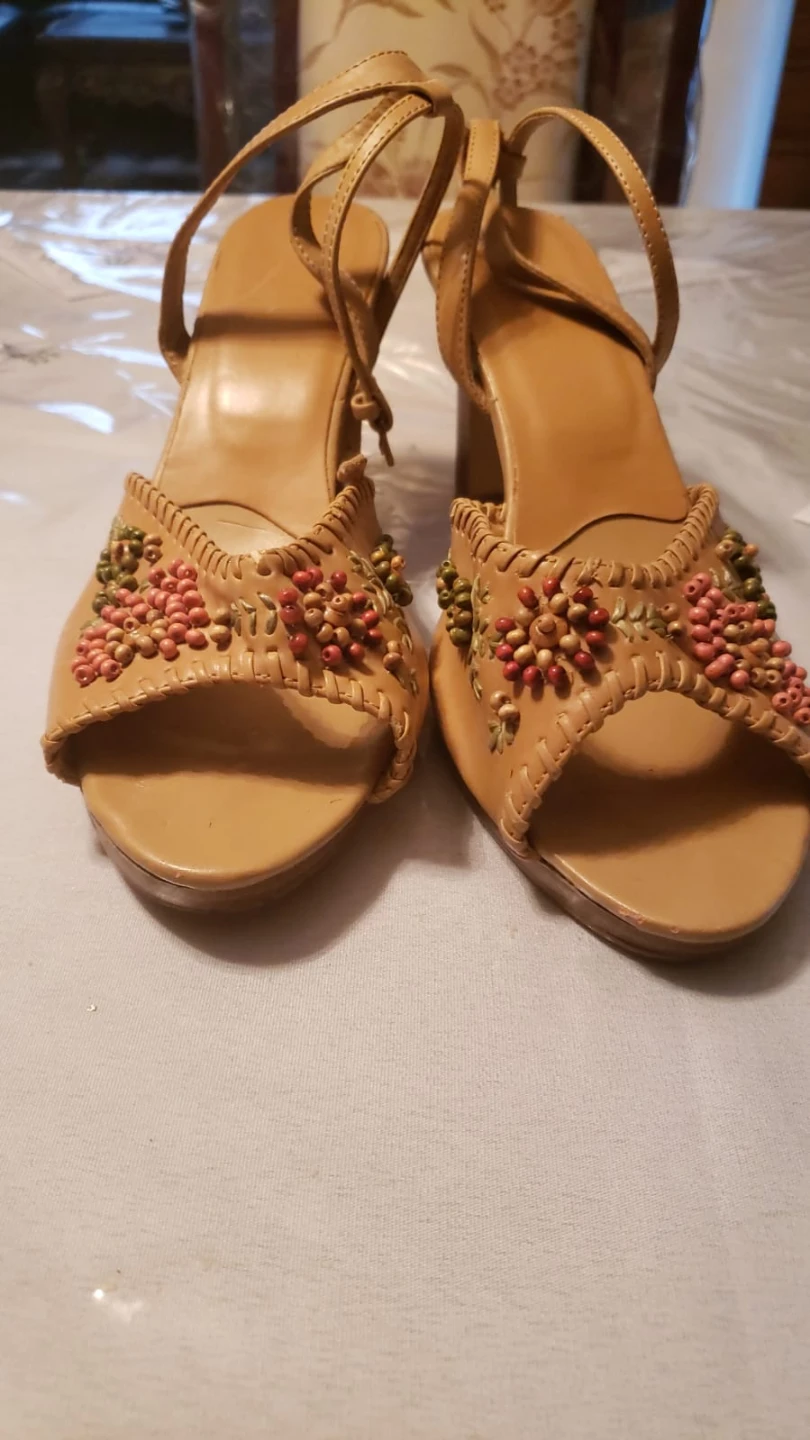 Sandals - Size 10