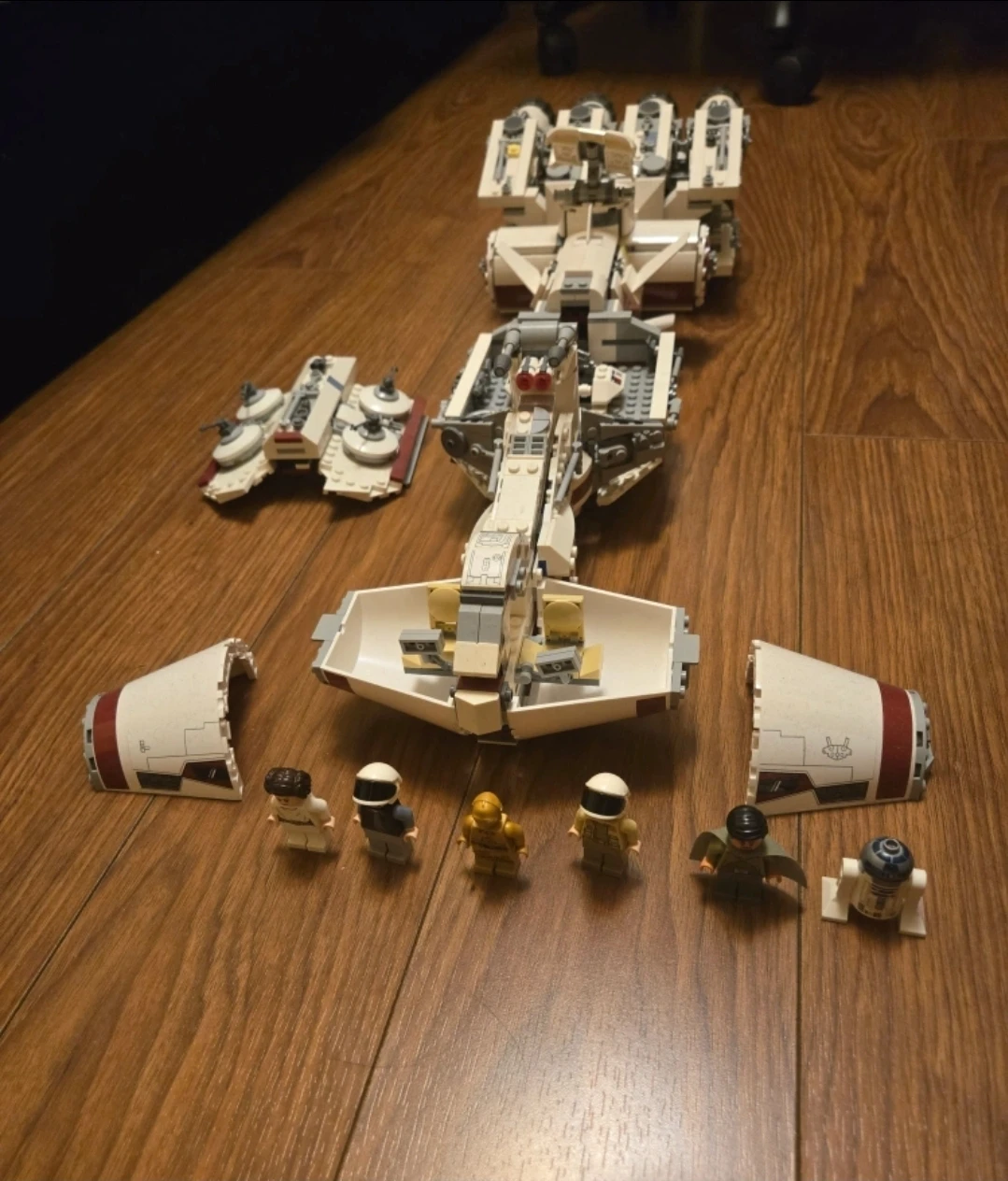 LEGO Star Wars Tantive IV 75244