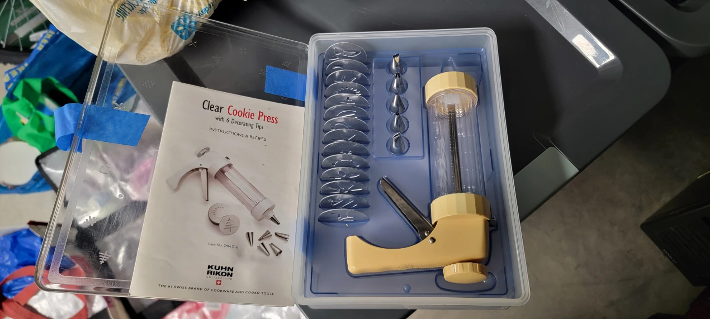 Kuhn Rikon Clear Cookie Press w/ 6 Tips