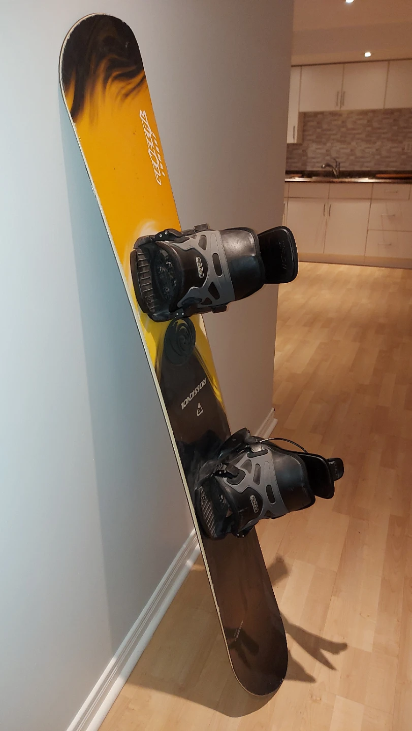 Rossignol Snowboard with Bindings - photo 2