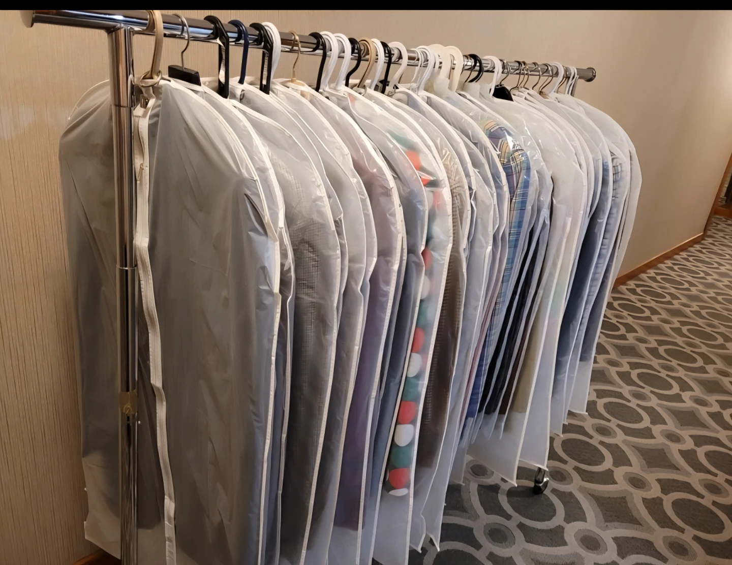 Suit jackets - photo 5