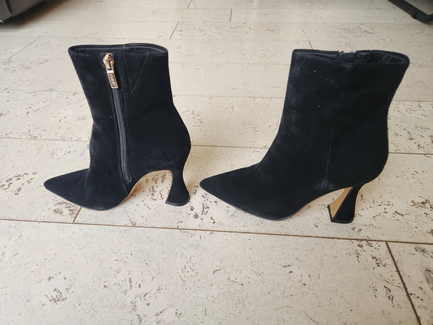 ALDO Black Suede Heeled Ankle Boots Size 6 - photo 3