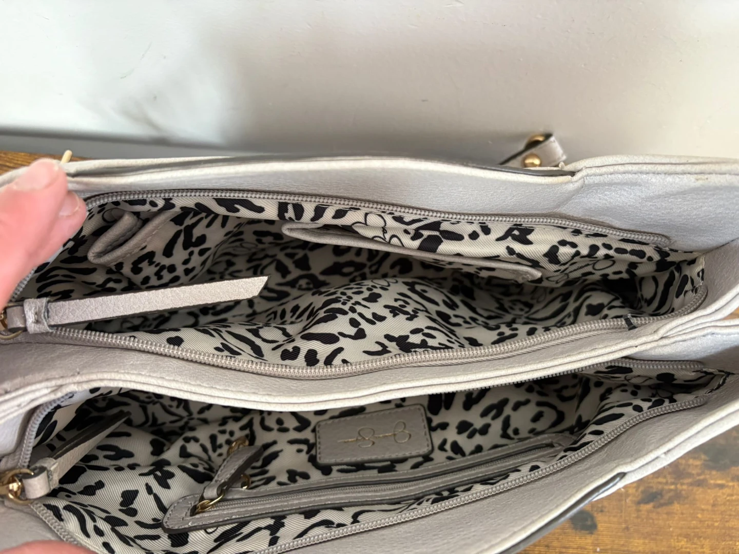 Jessica Simpson Grey Purse - photo 4