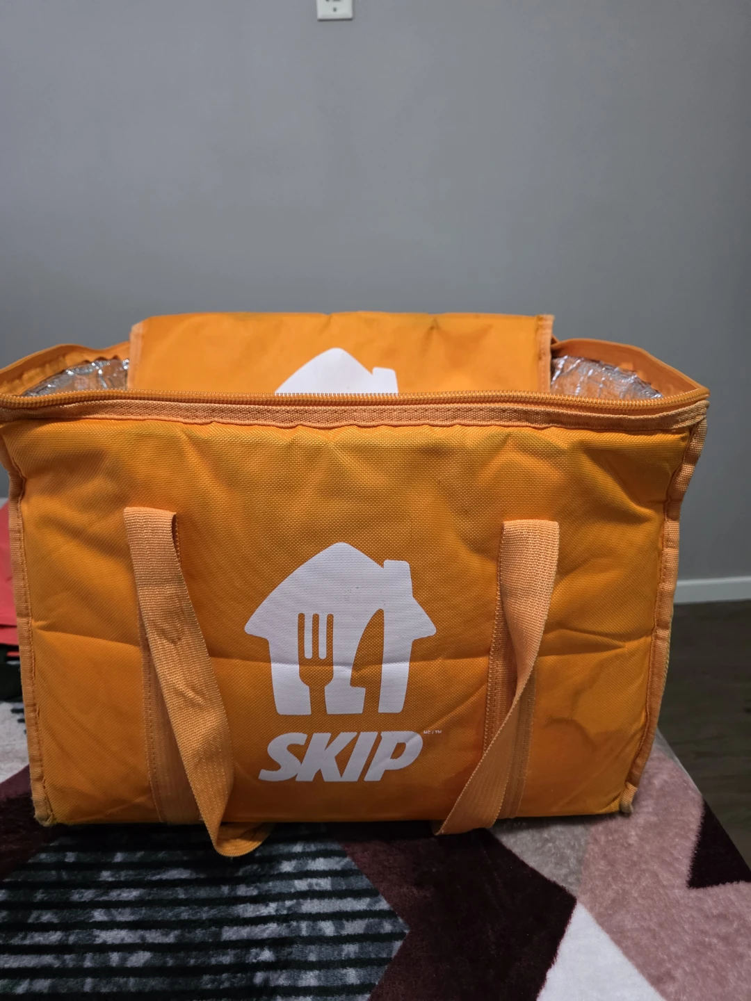 Skip The Dishes & DoorDash Delivery Bags