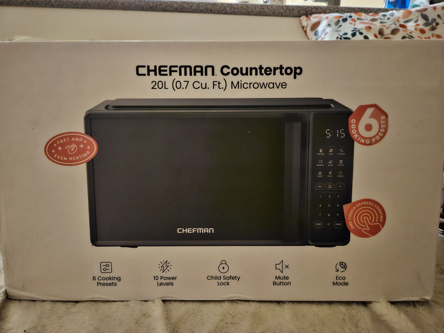 Chefman Microwave - New in Box!
