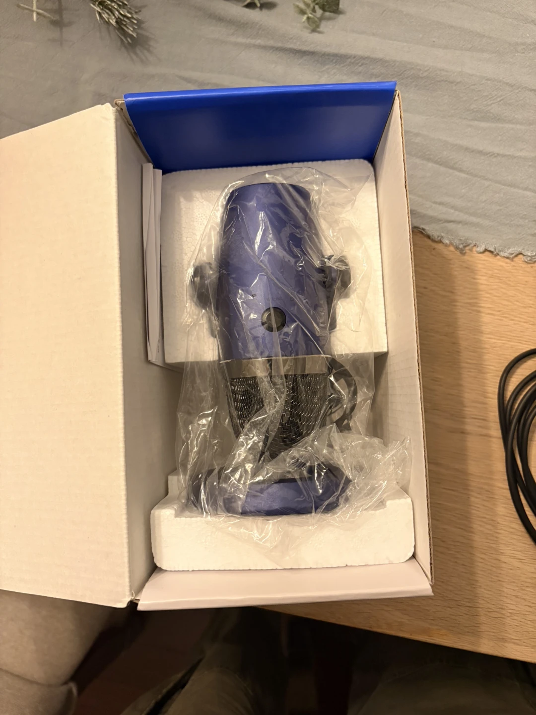 Blue Yeti Nano Microphone - Like New! - photo 2