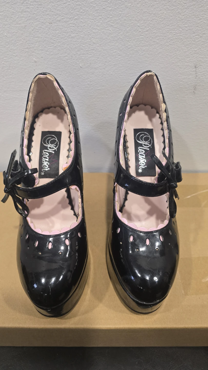 Pleaser Mary Jane Platforms sz 6 - photo 2